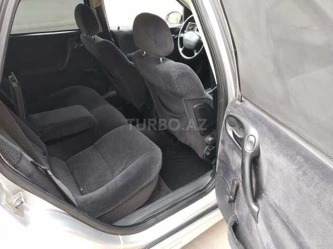 Opel Vectra 2000, 250,000 km - 2.0 l - Gəncə