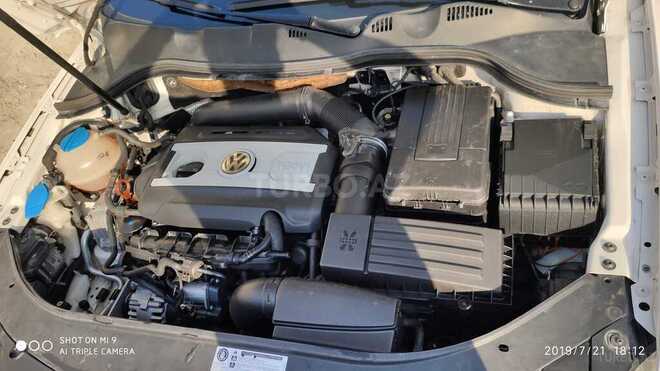 Volkswagen Passat 2010, 135,000 km - 1.8 l - Bakı