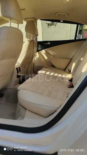Volkswagen Passat 2010, 135,000 km - 1.8 l - Bakı