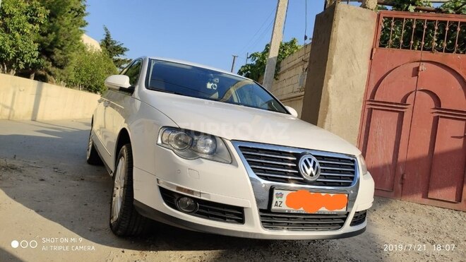 Volkswagen Passat 2010, 135,000 km - 1.8 l - Bakı