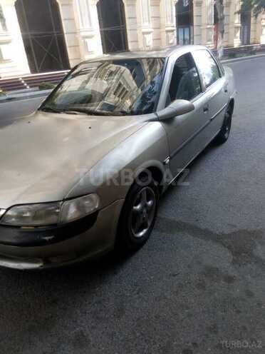 Opel Vectra 1996, 290,000 km - 1.8 l - Bakı