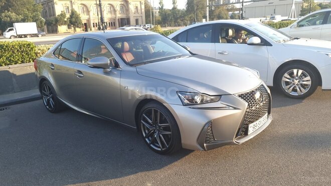 Lexus IS 200 2017, 32,000 km - 2.0 l - Bakı