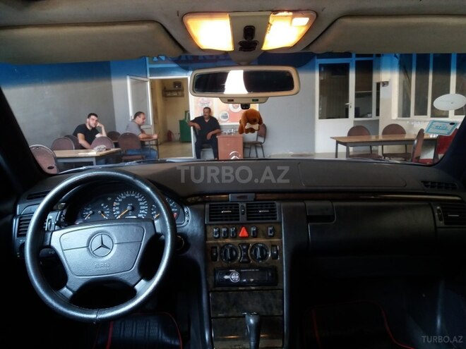 Mercedes E 280 1996, 343,000 km - 3.0 l - Gəncə