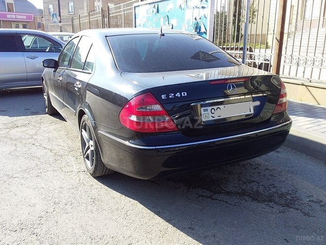Mercedes E 240 2003, 288,452 km - 2.6 l - Bakı