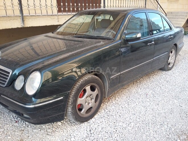 Mercedes E 220 2000, 342,137 km - 2.2 l - Xırdalan