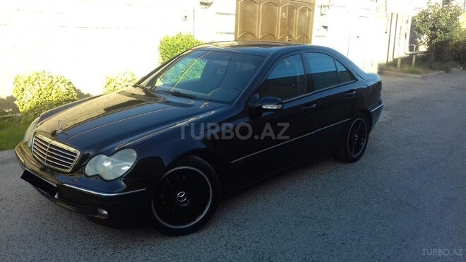 Mercedes C 200 2001, 300,000 km - 2.0 l - Bakı