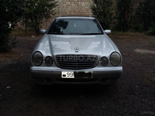 Mercedes E 220 2000, 300,000 km - 2.2 l - Sumqayıt