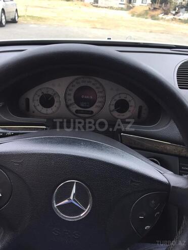 Mercedes E 320 2003, 208,000 km - 3.2 l - Bakı