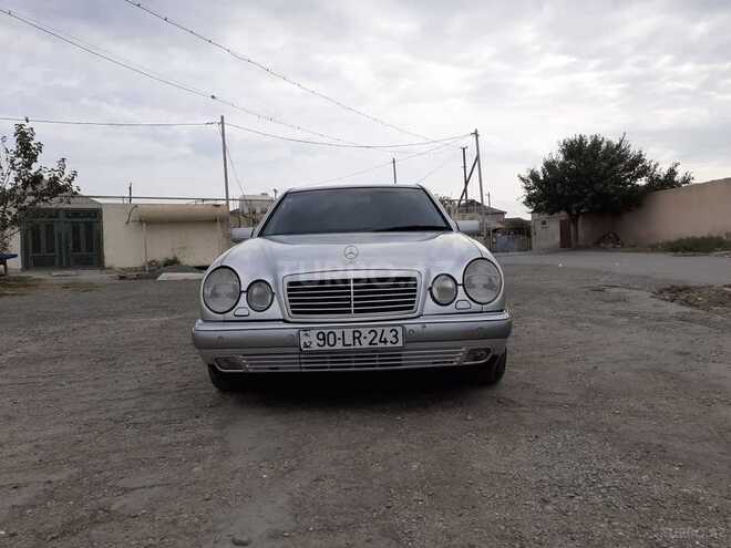 Mercedes E 240 1997, 314,000 km - 2.4 l - Bakı