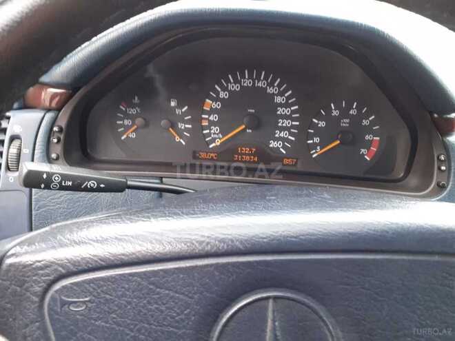 Mercedes E 240 1997, 314,000 km - 2.4 l - Bakı