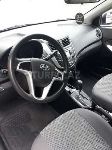 Hyundai Accent 2013, 98,000 km - 1.6 l - Bakı