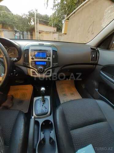 Hyundai i30 2009, 135,000 km - 2.0 l - Bakı
