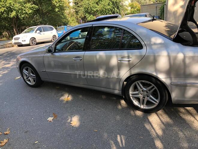 Mercedes E 220 2004, 267,000 km - 2.2 l - Bakı