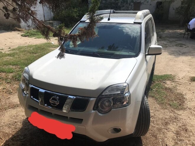 Nissan X-Trail 2013, 170,000 km - 2.5 l - Bakı
