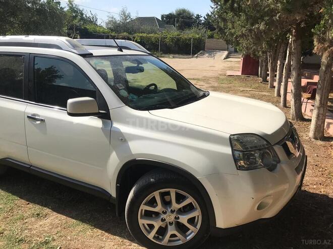 Nissan X-Trail 2013, 170,000 km - 2.5 l - Bakı