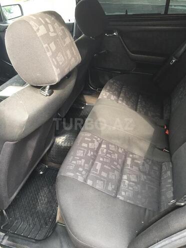 Mercedes C 200 1995, 445,000 km - 2.0 l - Bakı