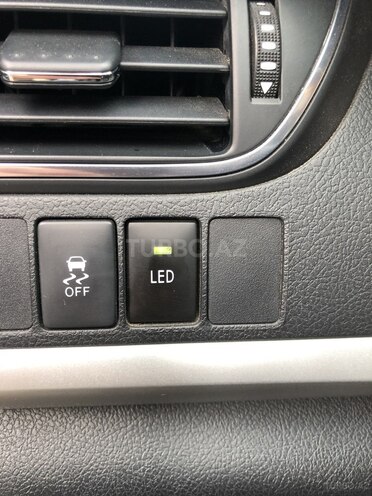 Toyota Camry 2016, 32,500 km - 2.5 л - Bakı