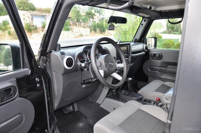 Jeep Wrangler 2010, 94,637 km - 3.8 l - Bakı