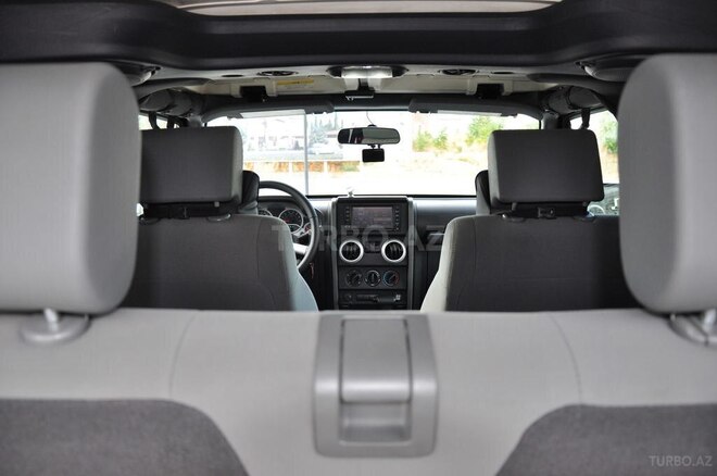 Jeep Wrangler 2010, 94,637 km - 3.8 l - Bakı