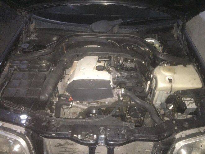 Mercedes C 180 1999, 308,500 km - 2.0 l - Bakı