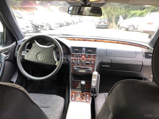Mercedes C 180 1999, 308,500 km - 2.0 l - Bakı