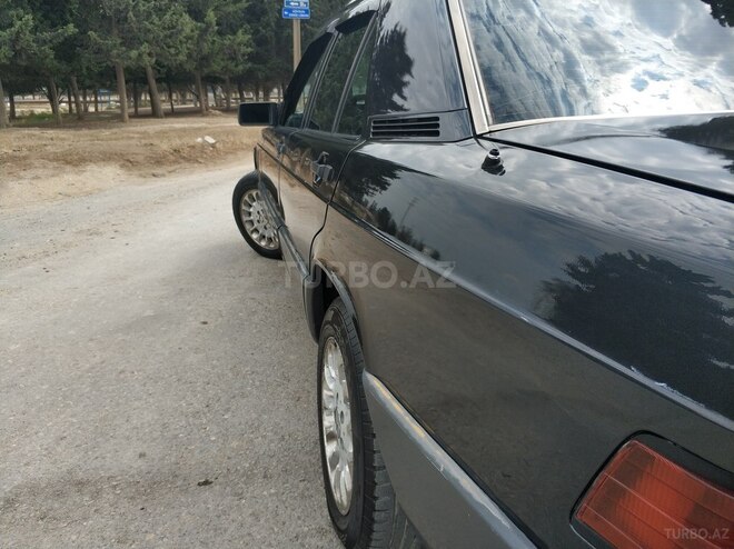 Mercedes 190 1992, 130,000 km - 2.0 l - Bakı