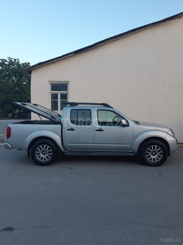 Nissan Navara 2011, 243,500 km - 3.0 l - Xudat