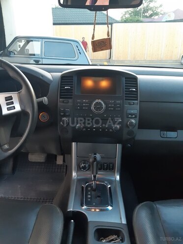 Nissan Navara 2011, 243,500 km - 3.0 l - Xudat