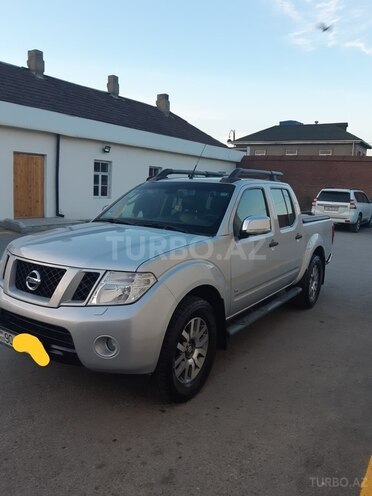 Nissan Navara 2011, 243,500 km - 3.0 l - Xudat
