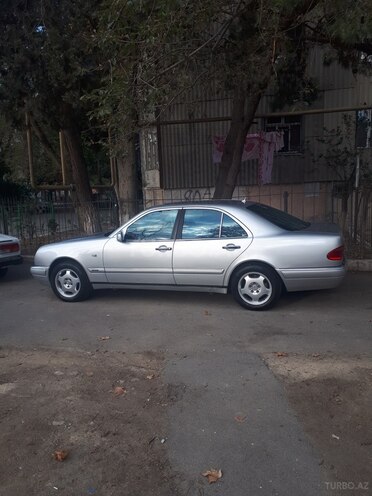 Mercedes E 230 1996, 540,000 km - 2.3 l - Bakı