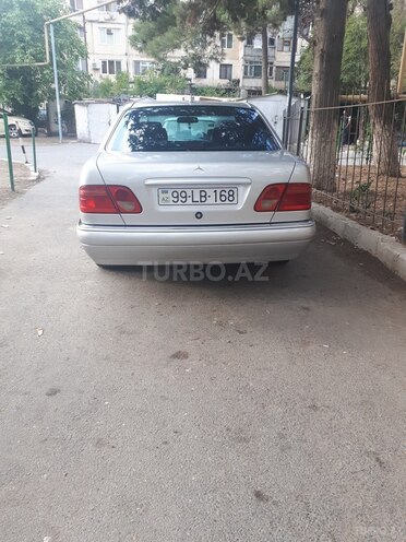 Mercedes E 230 1996, 540,000 km - 2.3 l - Bakı