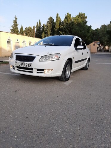 Iran Khodro Runna 2014, 180,000 km - 1.6 l - Sumqayıt
