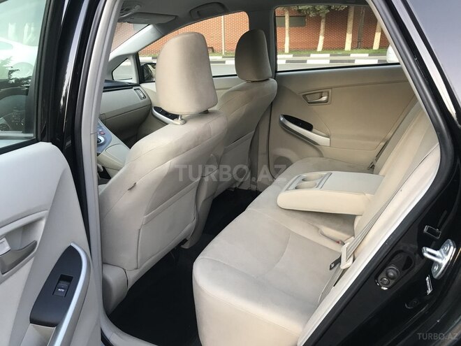 Toyota Prius 2012, 130,000 km - 1.8 л - Bakı