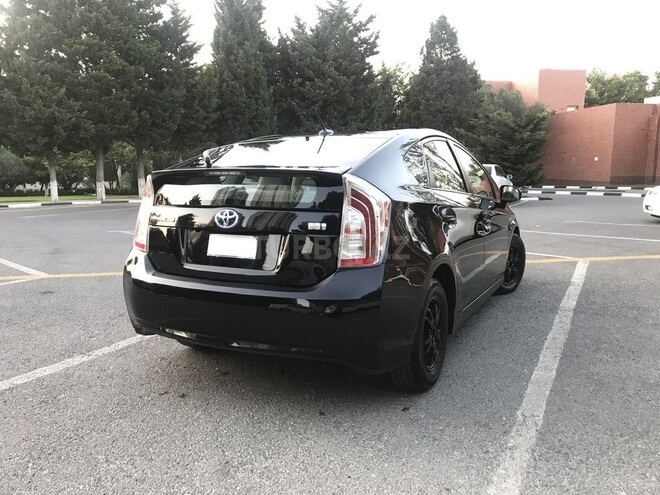 Toyota Prius 2012, 130,000 km - 1.8 л - Bakı