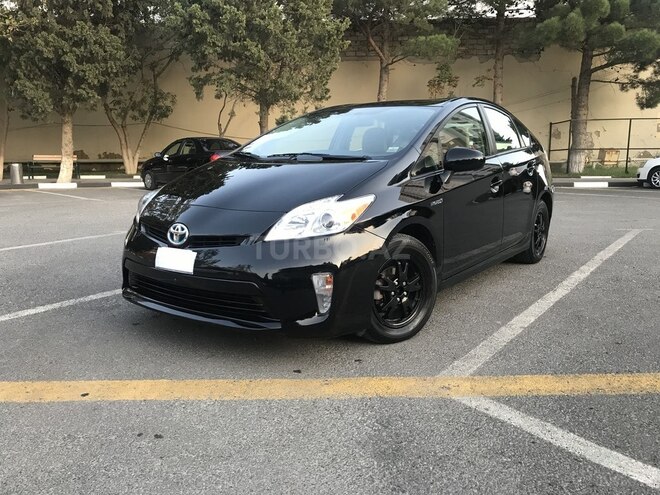 Toyota Prius 2012, 130,000 km - 1.8 л - Bakı