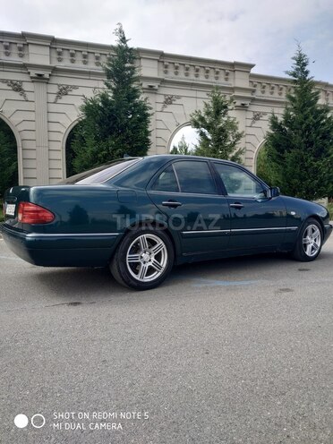 Mercedes E 240 1998, 372,000 km - 2.4 л - Gəncə