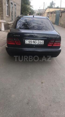 Mercedes E 240 1999, 311,000 km - 2.4 l - Bakı