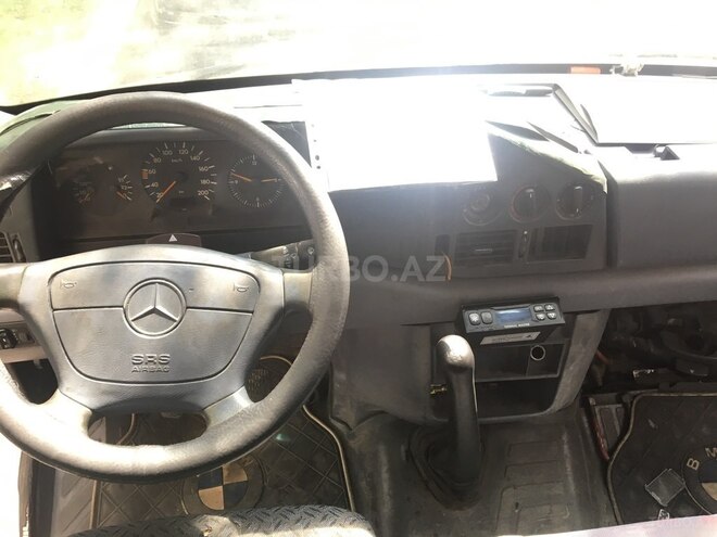 Mercedes  1999, 400,000 km - 2.9 l - Bakı
