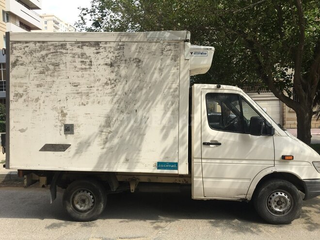 Mercedes  1999, 400,000 km - 2.9 l - Bakı