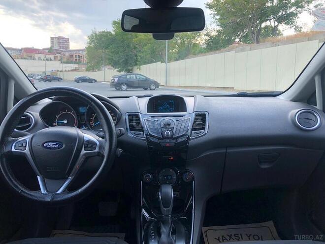 Ford Fiesta 2013, 69,000 km - 1.6 l - Bakı