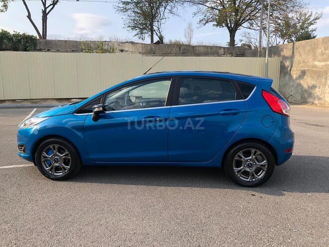 Ford Fiesta 2013, 69,000 km - 1.6 l - Bakı
