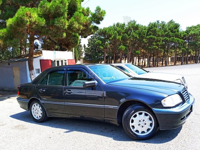 Mercedes C 180 1995, 402,000 km - 1.8 l - Bakı