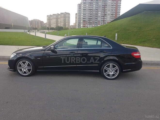Mercedes E 220 2011, 110,000 km - 2.2 л - Bakı