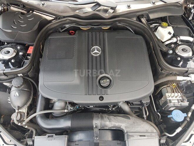 Mercedes E 220 2011, 110,000 km - 2.2 л - Bakı