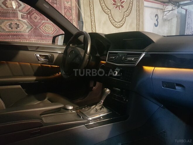 Mercedes E 220 2011, 110,000 km - 2.2 л - Bakı
