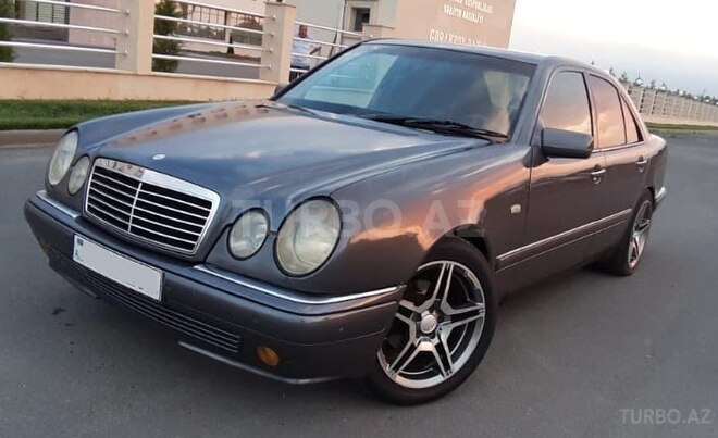 Mercedes E 230 1996, 251,236 km - 2.3 l - Bakı