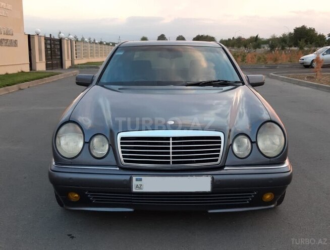 Mercedes E 230 1996, 251,236 km - 2.3 l - Bakı