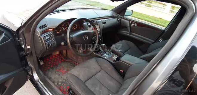 Mercedes E 230 1996, 251,236 km - 2.3 l - Bakı