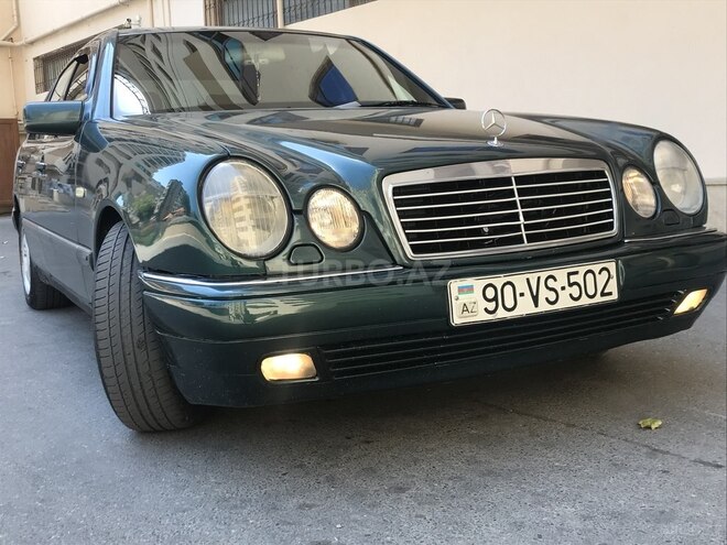 Mercedes E 230 1997, 345,000 km - 2.3 л - Bakı