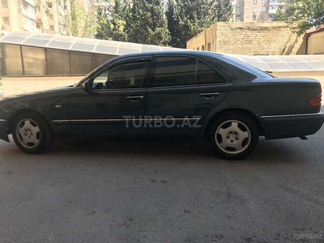 Mercedes E 230 1997, 345,000 km - 2.3 л - Bakı